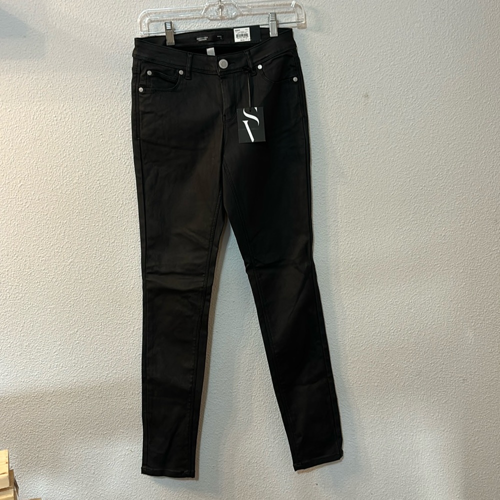 NWT Simply Vera by Vera Wang skinny jeans size 2